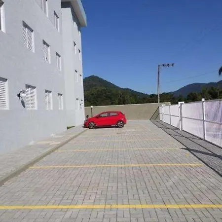 Ubatuba - Edificio Erica Apto 33 - 850 Metros Da Praia Grande Exterior photo